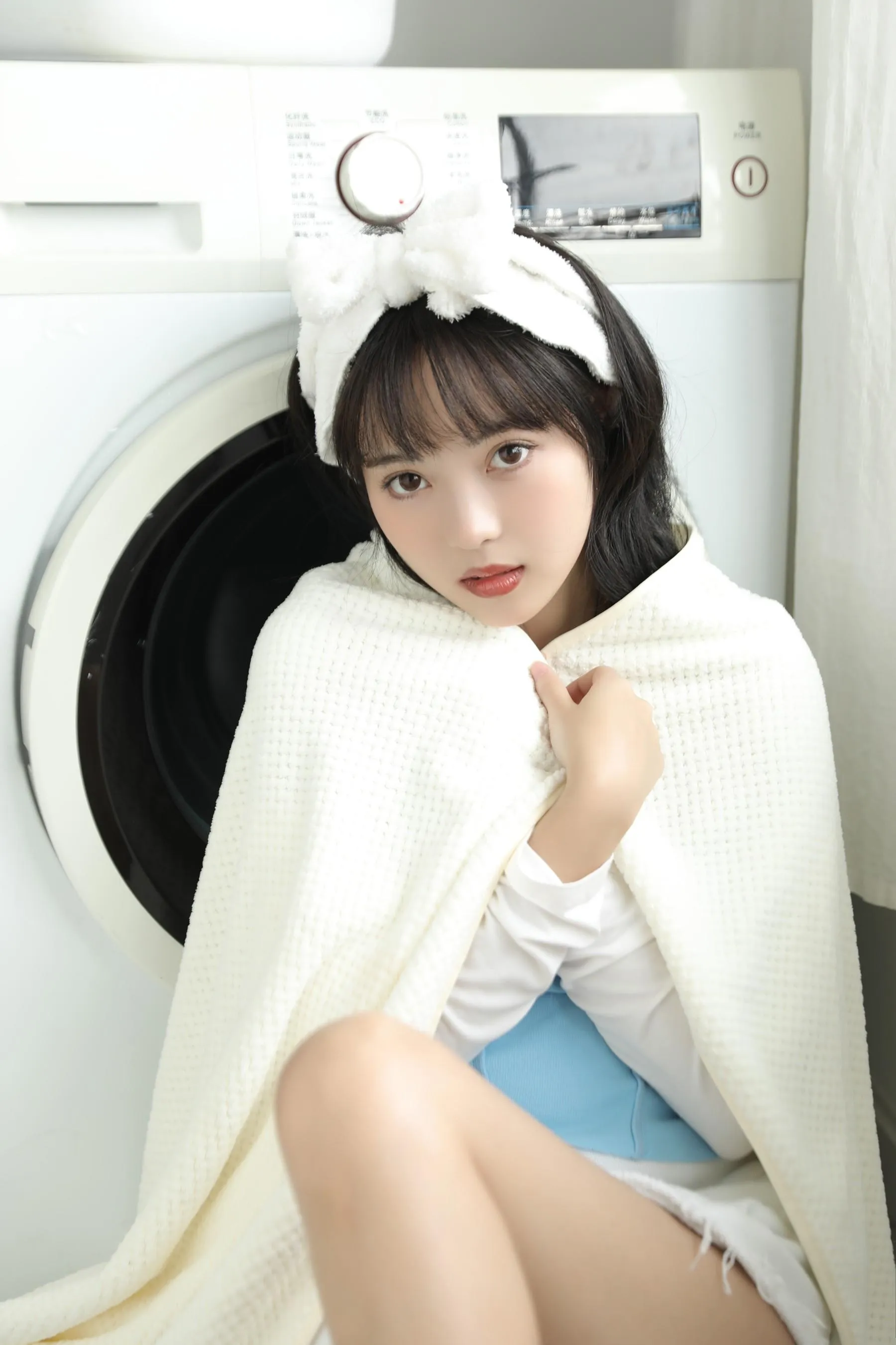 [YITUYU艺图语]2022.09.20 夏日酣甜午后 小薇人儿 [37P]插图
